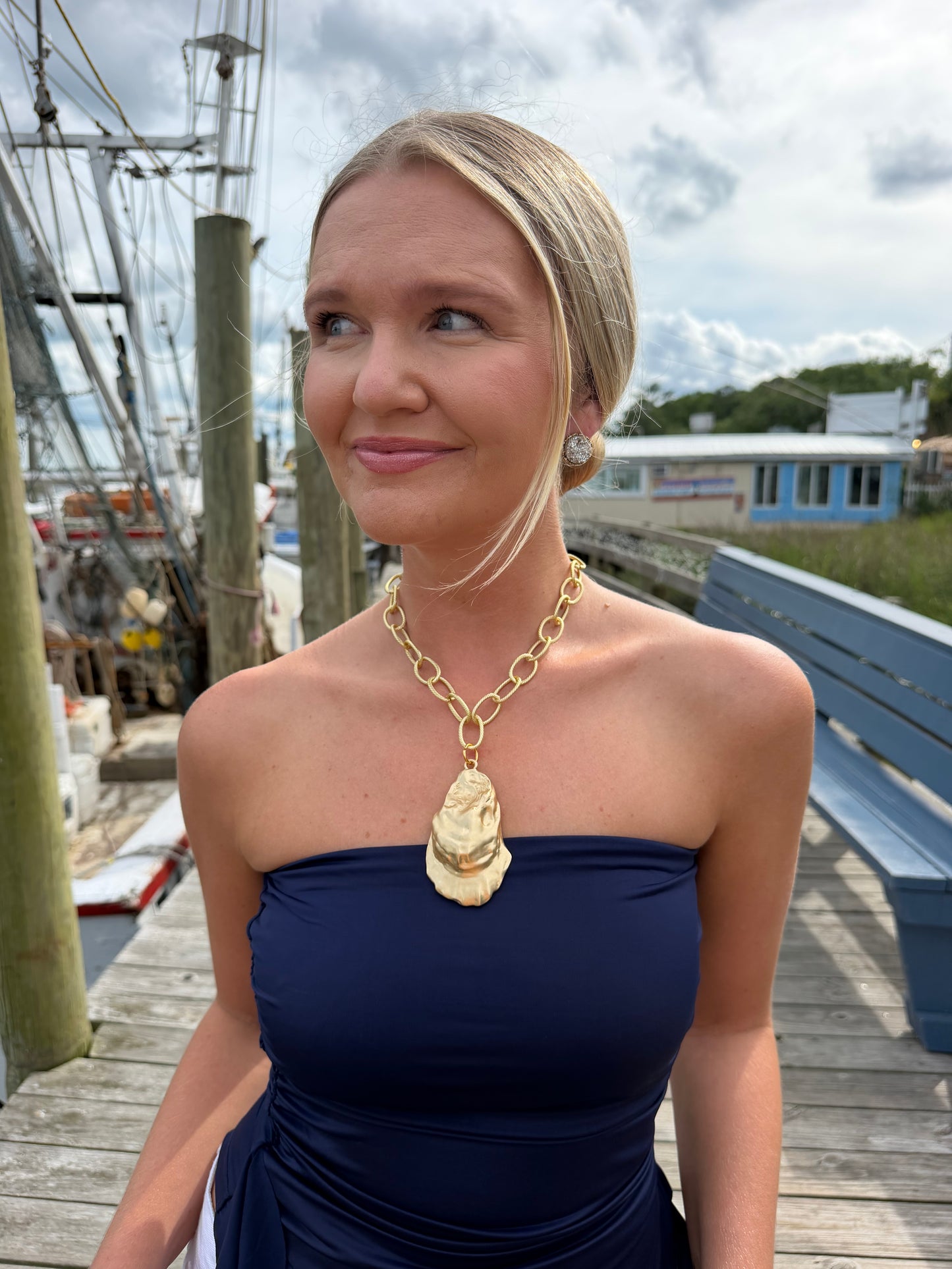 Oyster Coast Necklace