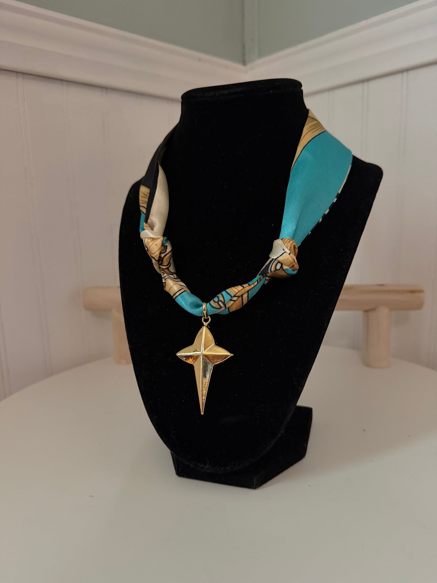 Twinkle Necklace